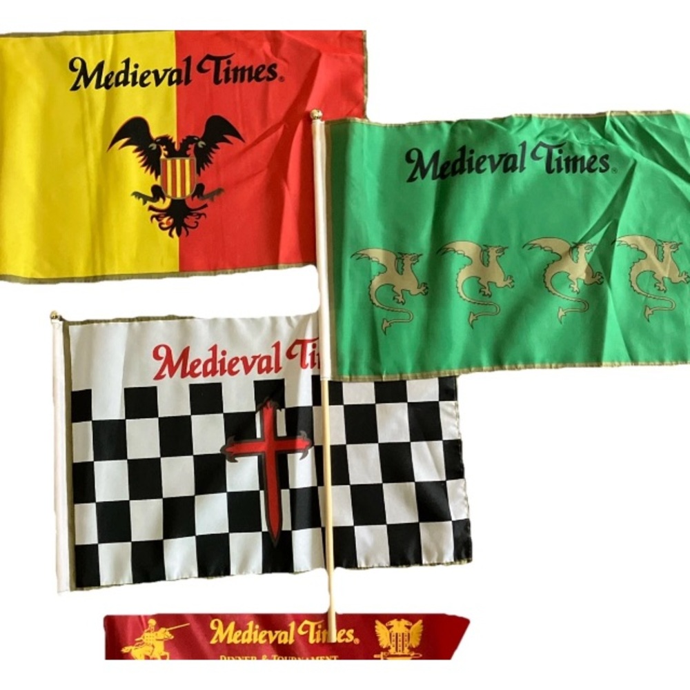 4 Vintage Cross Falcon Fleur-De-Lis Shield Medieval Times Tournament Flags Set.. - Picture 2 of 7